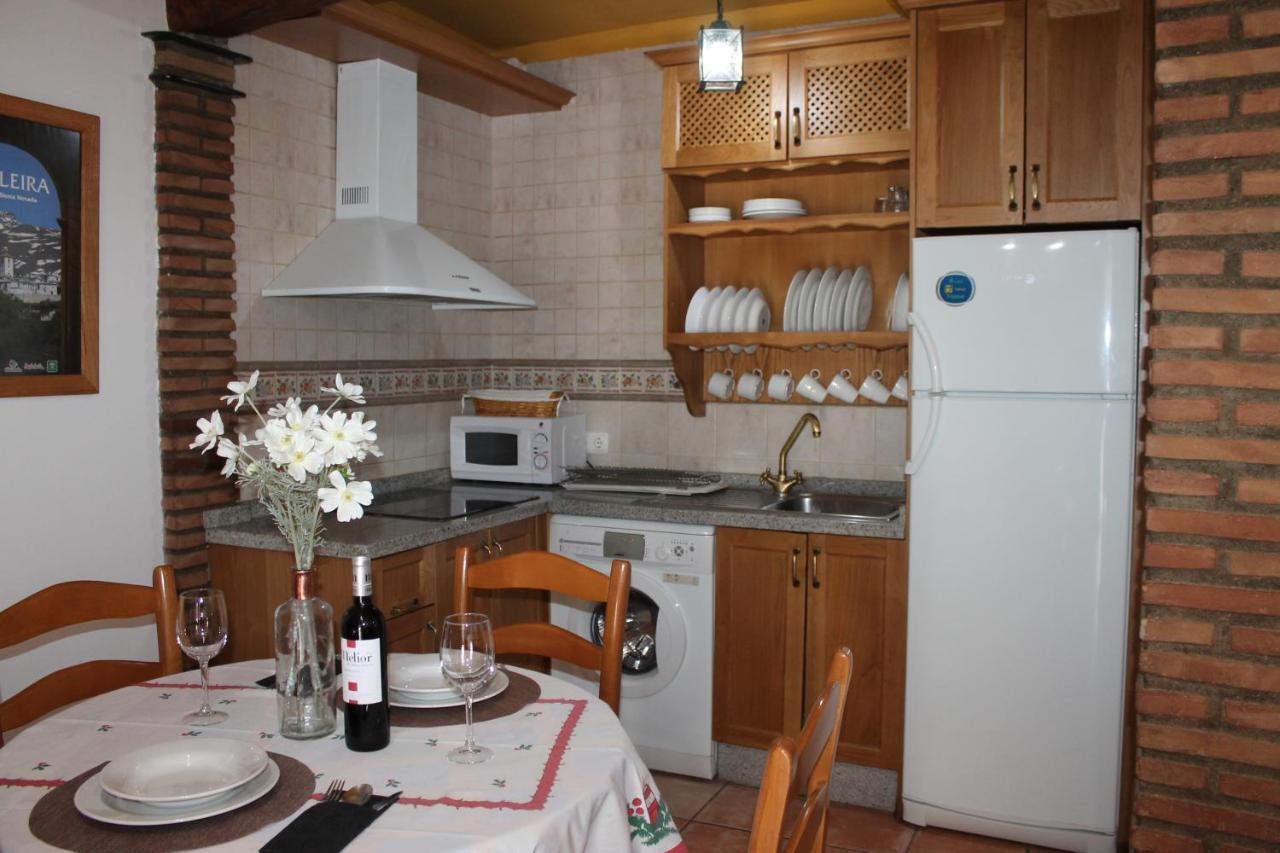 Apartamento Rurales Rosendo: La Zajarena カピレイラ エクステリア 写真