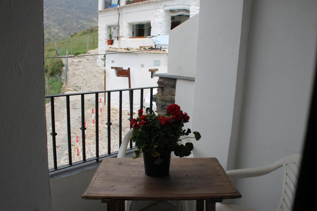 Apartamento Rurales Rosendo: La Zajarena カピレイラ エクステリア 写真
