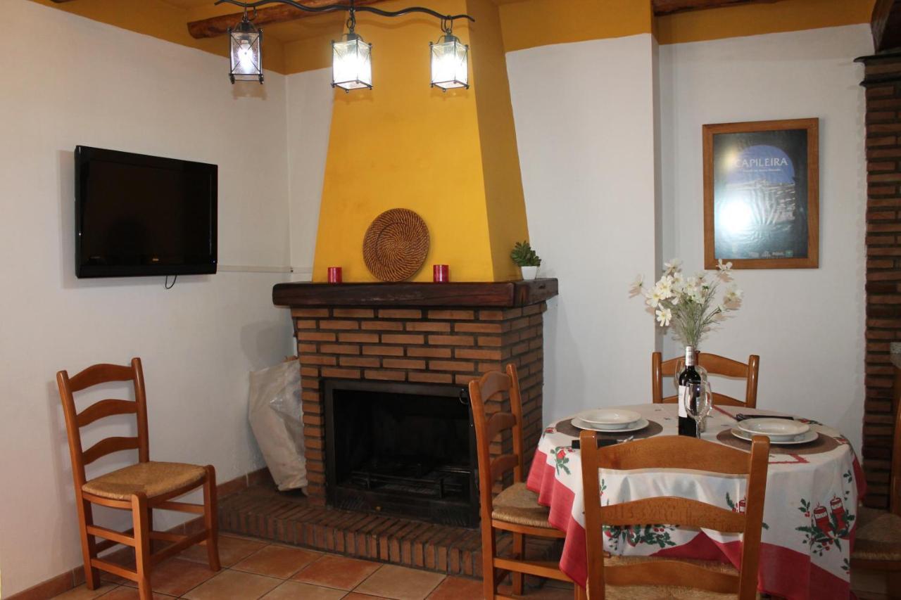 Apartamento Rurales Rosendo: La Zajarena カピレイラ エクステリア 写真